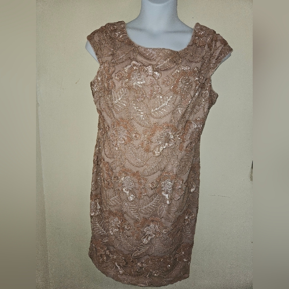 Alex Evenings -Women's Gold Sequin Pencil Dress Women's 16P Cocktail, Party - Picture 5 of 12